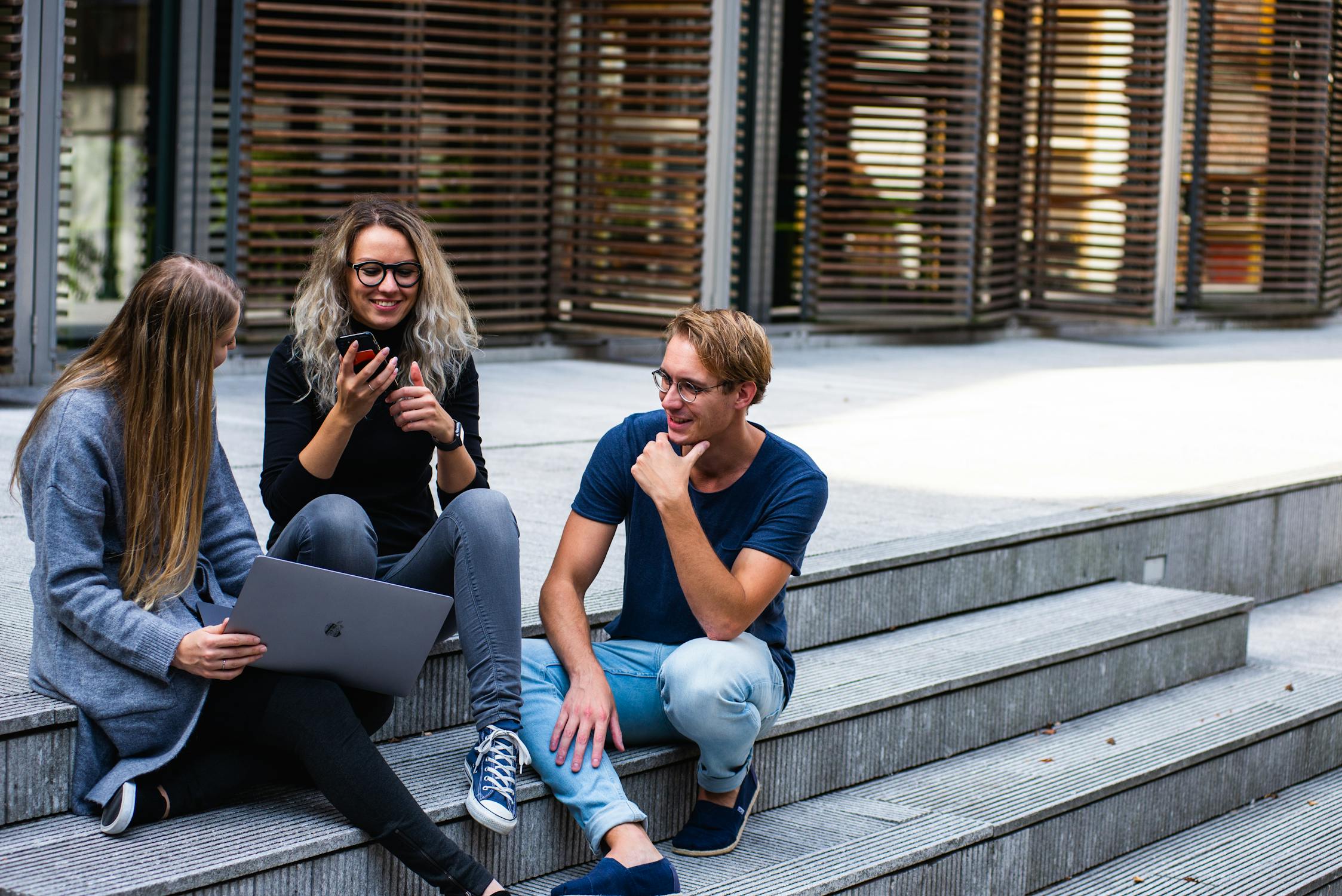 Meet your VCs, Meet your startup teams: entrepreneurs’ networking mixer